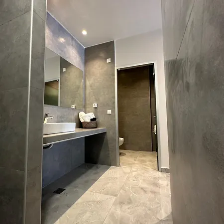 Nirea In Rhodes Apartament *